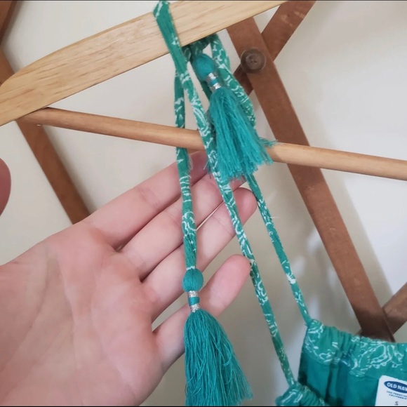 Old Navy Patterned High Neck Shift Dress - Picture 3 of 5